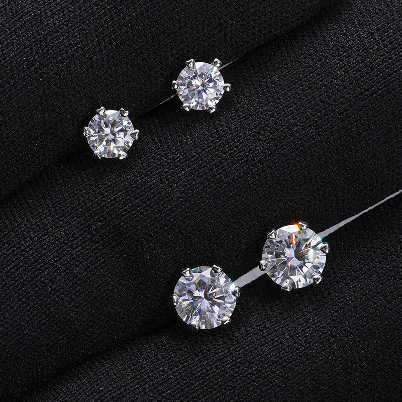 Round Cut Diamond Stud Earrings 925 Silver + Moissanite