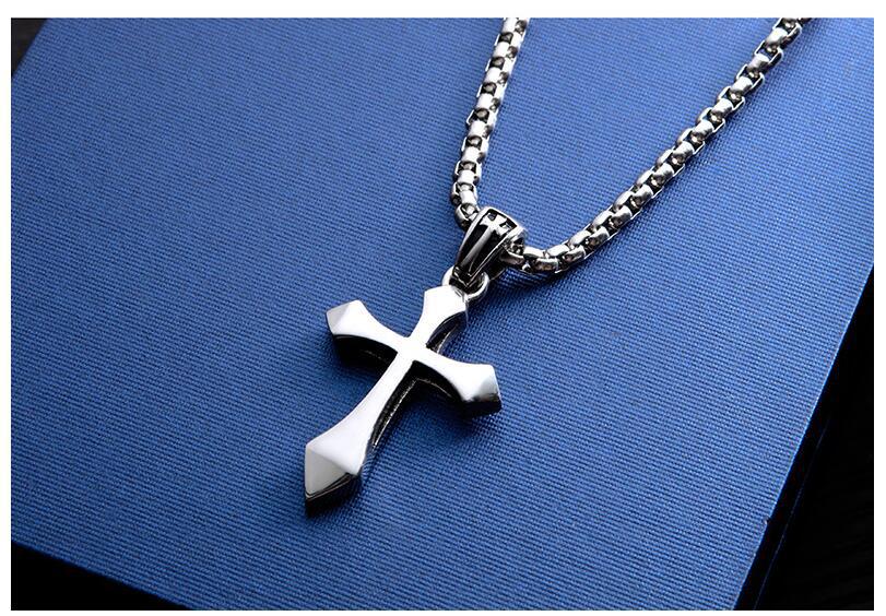 Cross Pendant Silver