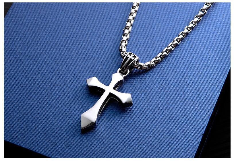 Cross Pendant Silver