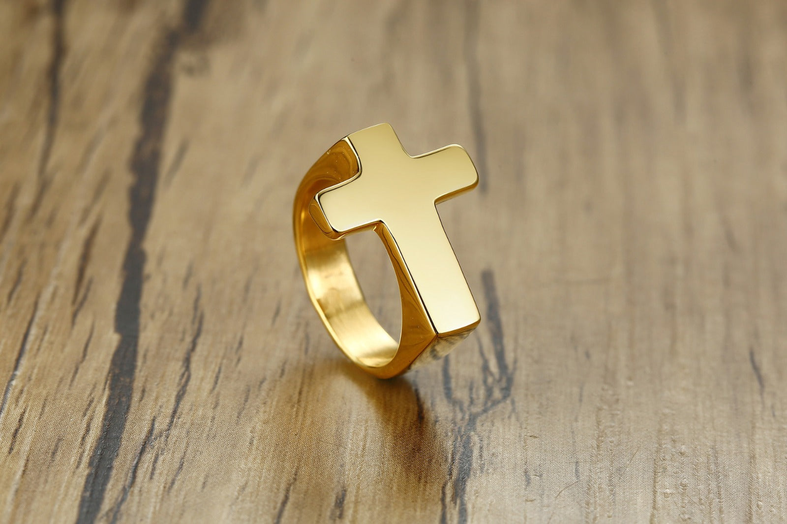 Cross Ring Gold